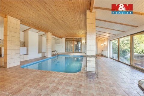 Prodej rodinného domu, 240 m² - 24