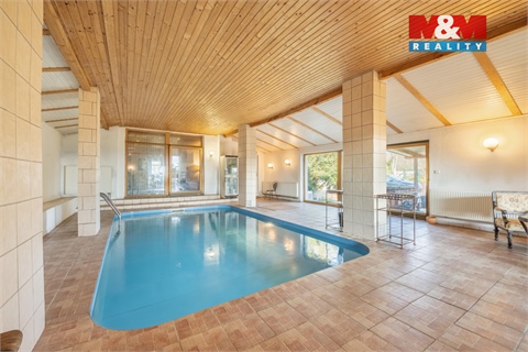 Prodej rodinného domu, 240 m² - 0