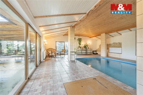 Prodej rodinného domu, 240 m² 24