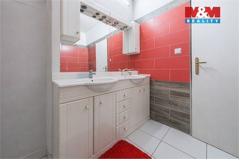 Prodej rodinného domu, 105 m² 6