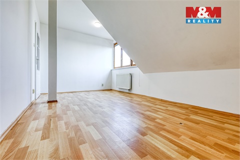 Prodej bytu 4kk, 108 m² - 12