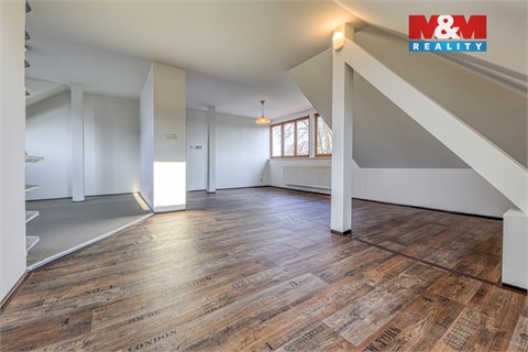 Prodej bytu 4kk, 108 m² 4