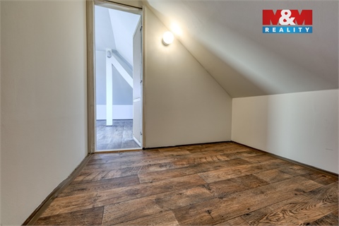 Prodej bytu 4kk, 108 m² - 8