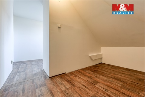 Prodej bytu 4kk, 108 m² 22