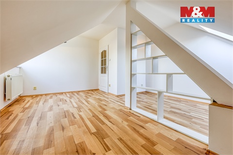 Prodej bytu 4kk, 108 m² 18