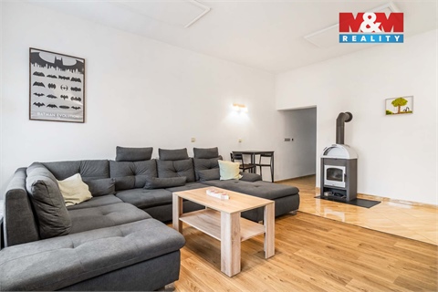 Prodej rodinného domu, 235 m² 8