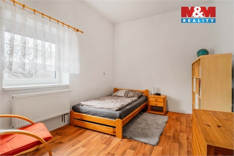 Prodej rodinného domu, 235 m² - 6