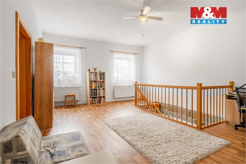 Prodej rodinného domu, 235 m² - 4