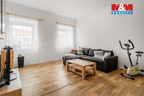 Prodej rodinného domu, 235 m² - 10