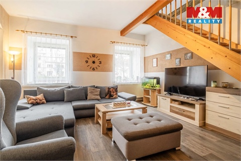 Prodej rodinného domu, 235 m² 2