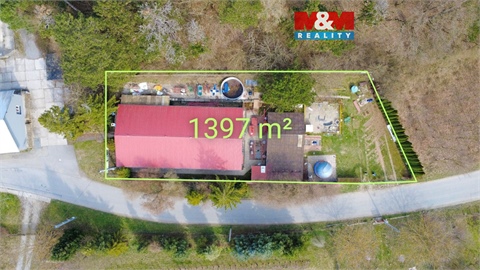 Prodej stavebního pozemku, 1 397 m² 0