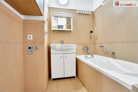 Prodej bytu 2+1, 63 m² 8