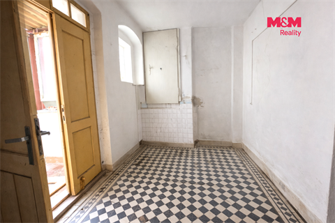 Prodej rodinného domu, 209 m² - 16
