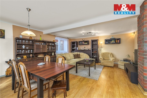 Prodej rodinného domu, 139 m² 2