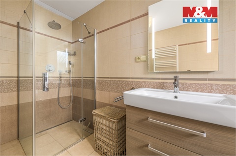 Prodej rodinného domu, 139 m² 8