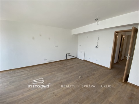 Pronájem bytu 3kk, 84 m² - 2