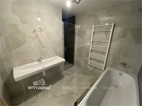 Pronájem bytu 3kk, 84 m² 8