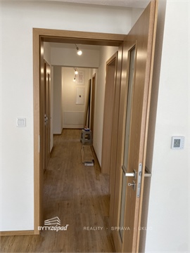 Pronájem bytu 3kk, 84 m² - 6