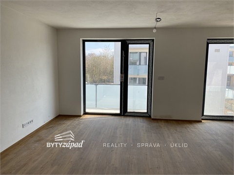 Pronájem bytu 3kk, 84 m² 2