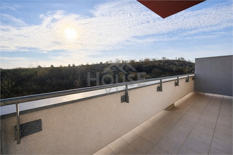 Prodej bytu 2kk, 51 m² 2