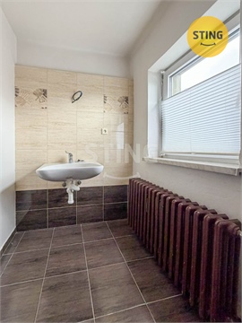 Prodej rodinného domu, 180 m² 18