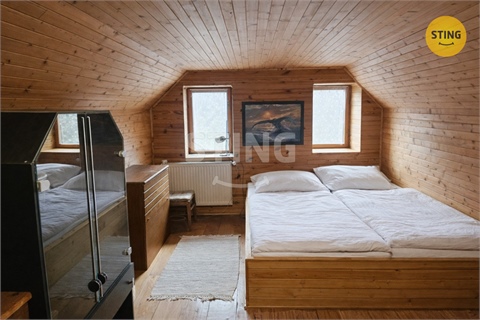 Prodej rodinného domu, 210 m² - 6