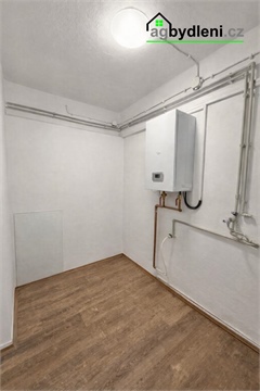 Pronájem kanceláře, 78 m² - 4