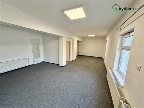 Pronájem kanceláře, 78 m² - 2