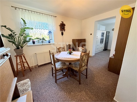 Prodej rodinného domu, 337 m² 10