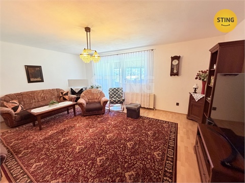 Prodej rodinného domu, 337 m² - 8