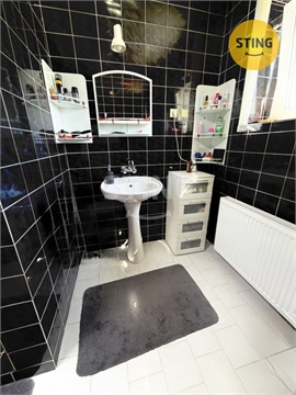 Prodej rodinného domu, 337 m² 6