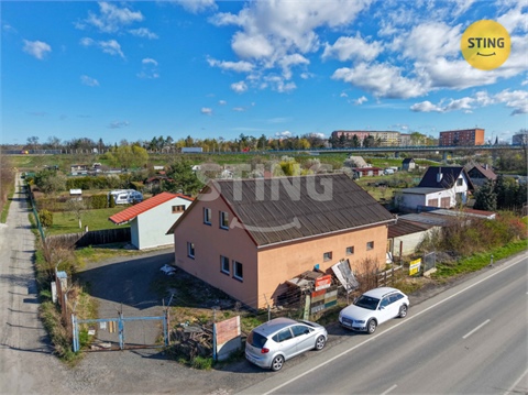 Prodej výrobního objektu, 1 306 m² 0