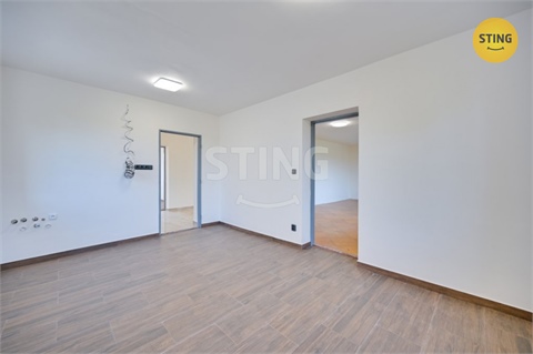 Prodej rodinného domu, 270 m² - 2