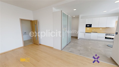 Pronájem bytu 1kk, 67 m² 2