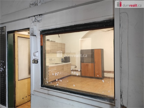 Pronájem komerčního objektu, 500 m² - 2