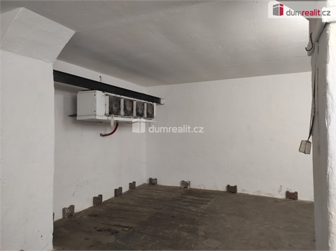 Pronájem komerčního objektu, 500 m² 6