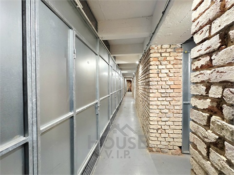 Prodej bytu 2kk, 47 m² 12