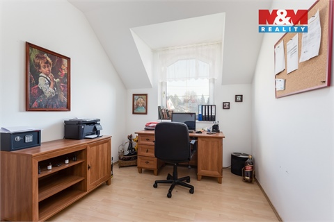 Prodej rodinného domu, 350 m² 24