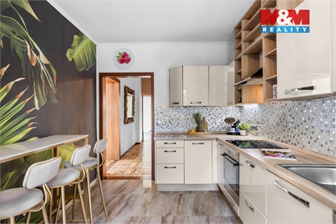 Prodej rodinného domu, 180 m² - 6