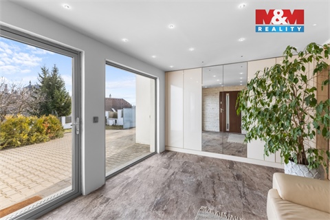 Prodej rodinného domu, 180 m² - 16