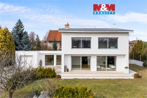 Prodej rodinného domu, 180 m² 0