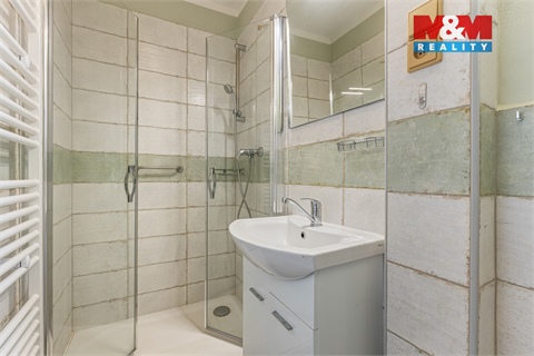 Prodej rodinného domu, 120 m² - 6