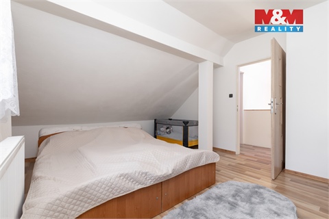 Prodej rodinného domu, 130 m² 24