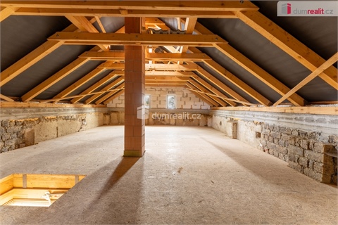 Prodej rodinného domu, 80 m² - 18