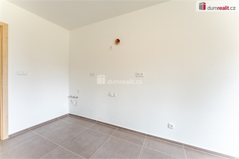 Prodej rodinného domu, 80 m² - 8