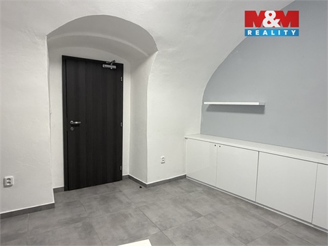 Pronájem obchodních prostor, 19 m² 2