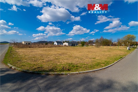 Prodej stavebního pozemku, 997 m² 0