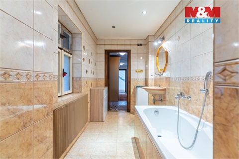 Prodej rodinného domu, 132 m² - 10