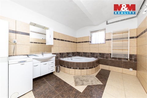 Prodej rodinného domu, 169 m² - 4