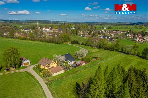 Prodej stavebního pozemku, 2 017 m² 2